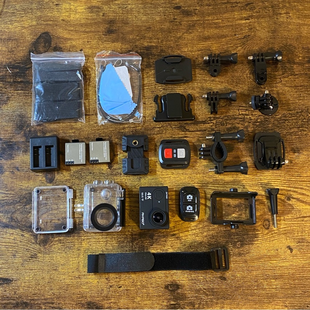 Akaso Action Camera EK7000 Ultra HD 4K Edition Waterproof Case & Attachments